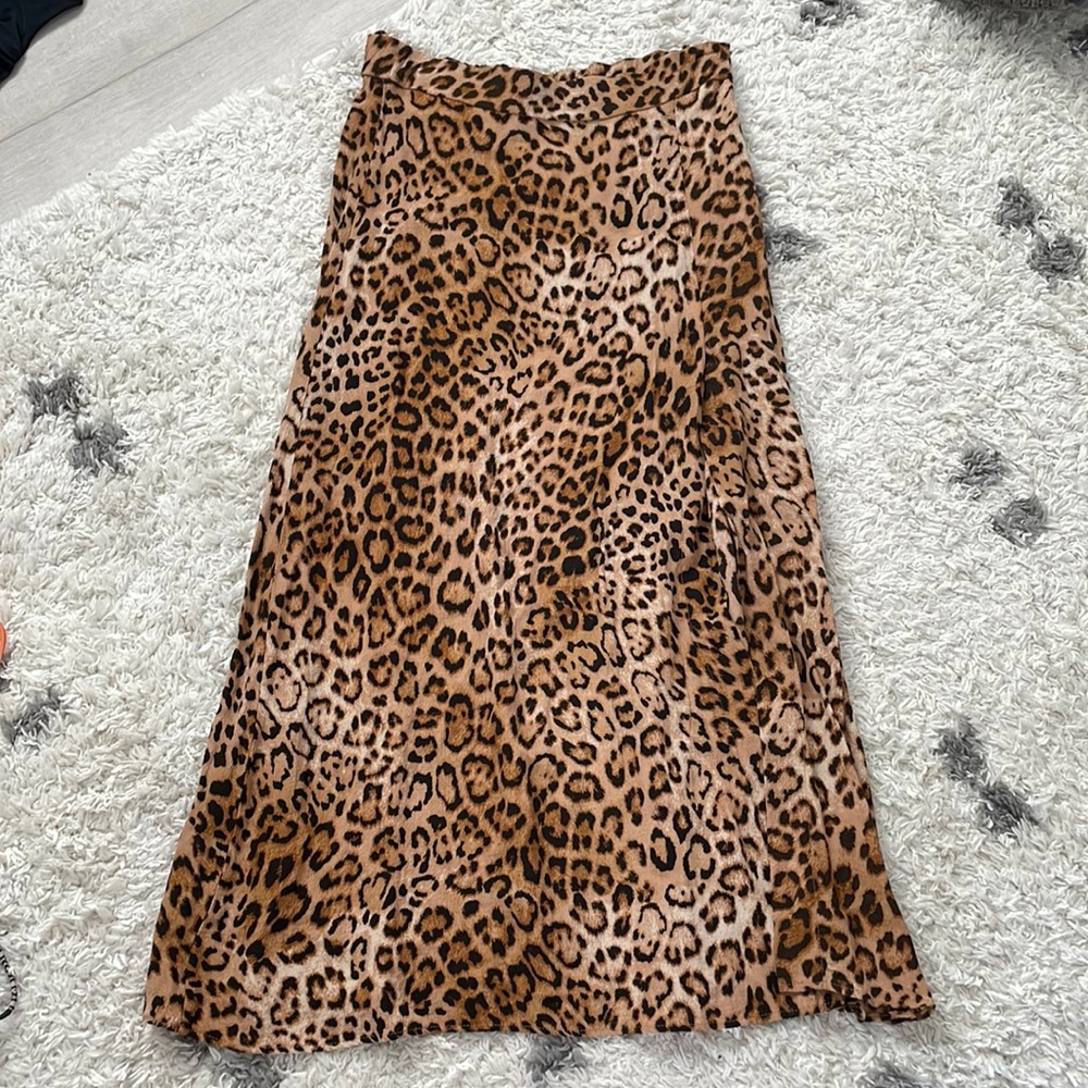 Zara Leopard Midi Skirt
